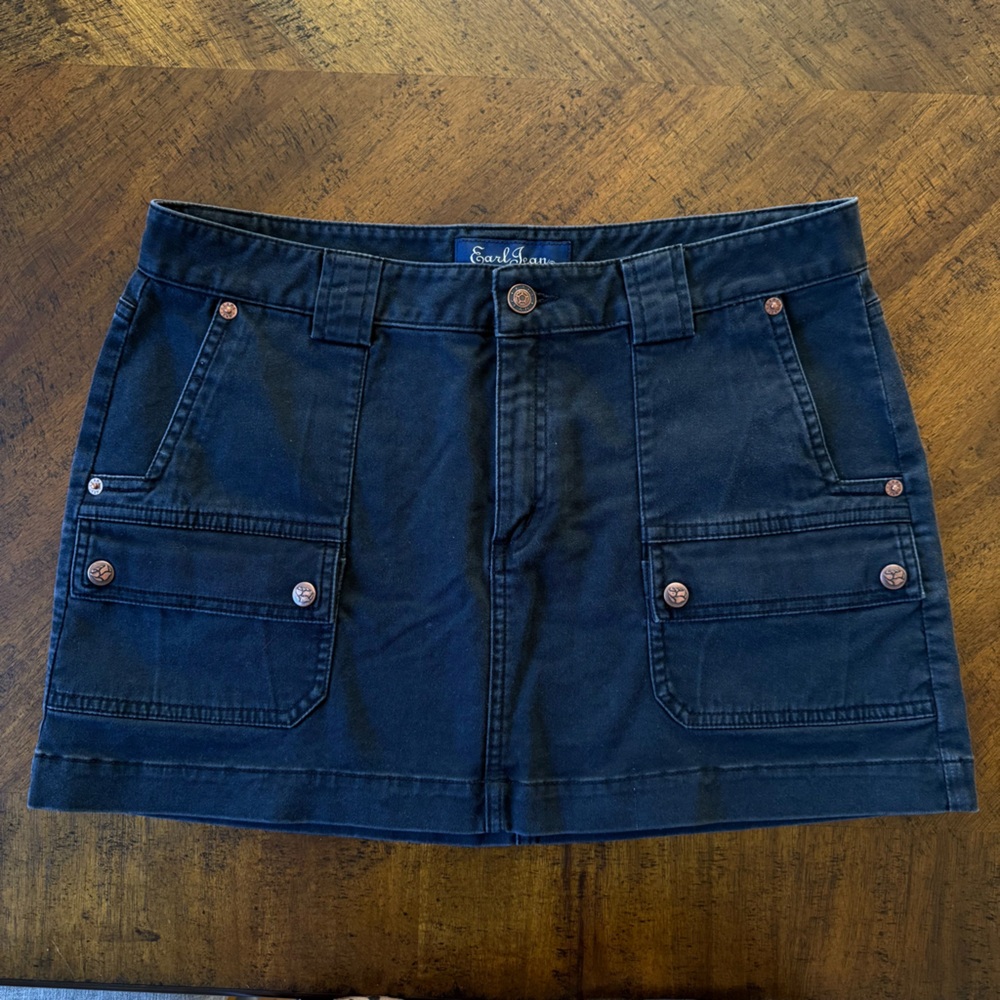 Earl Jean Vintage Style Black Denim Mini Skirt with Pockets